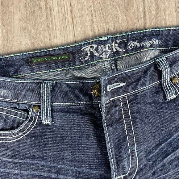 Juniors Rock 47 by Wrangler Low Rise Bootcut Jeans Size‎ 7  27x34 Tall - Picture 4 of 11